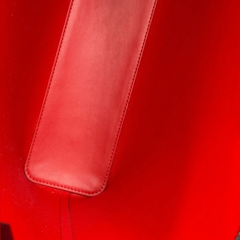 Christian Louboutin Croc Embossed Shiny Leather Tote - Picture 8 of 14